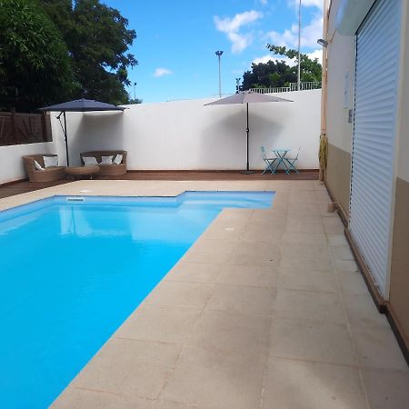 Studio Avec Piscine Privee, Idealement Situe Saint Claude Bagian luar foto